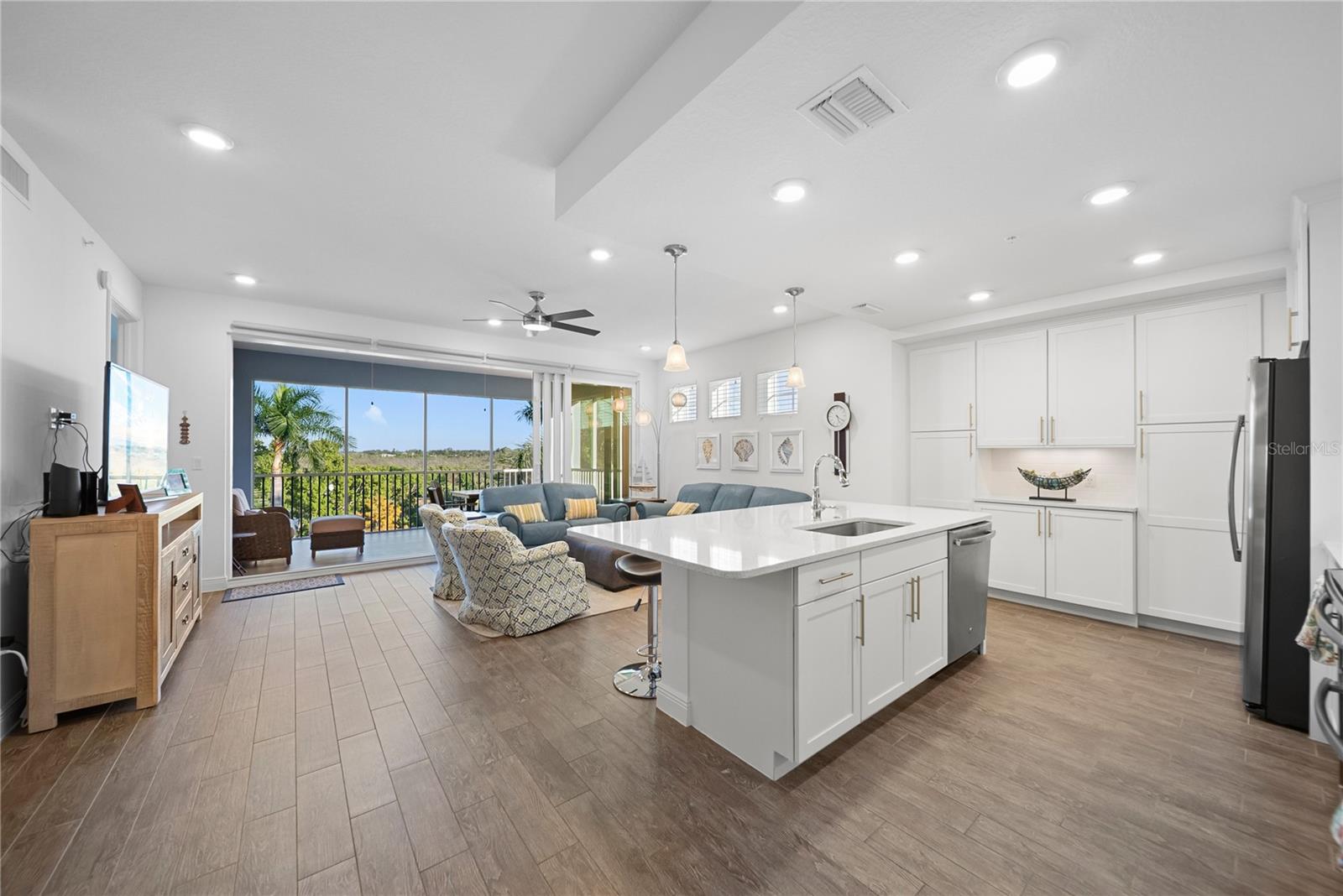 MARINA WALK ON ONE PARTICULAR HARBOUR 2 - Residential