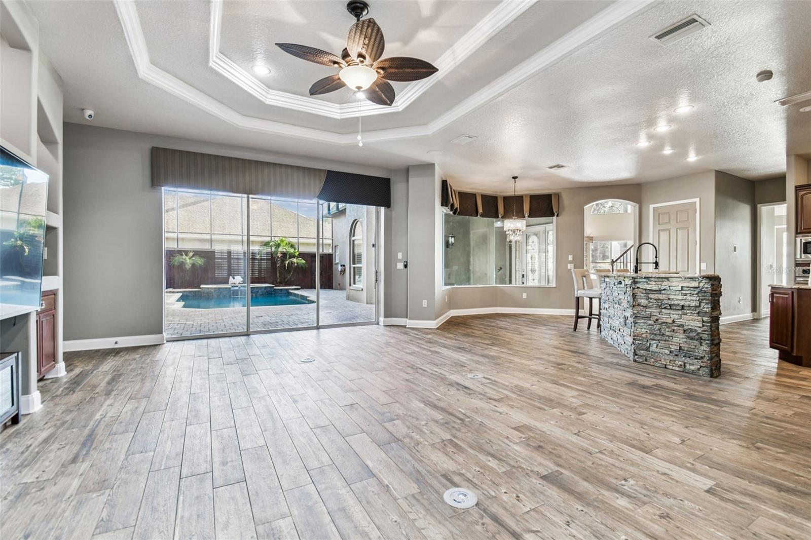 GREY HAWK AT LAKE POLO - Residential