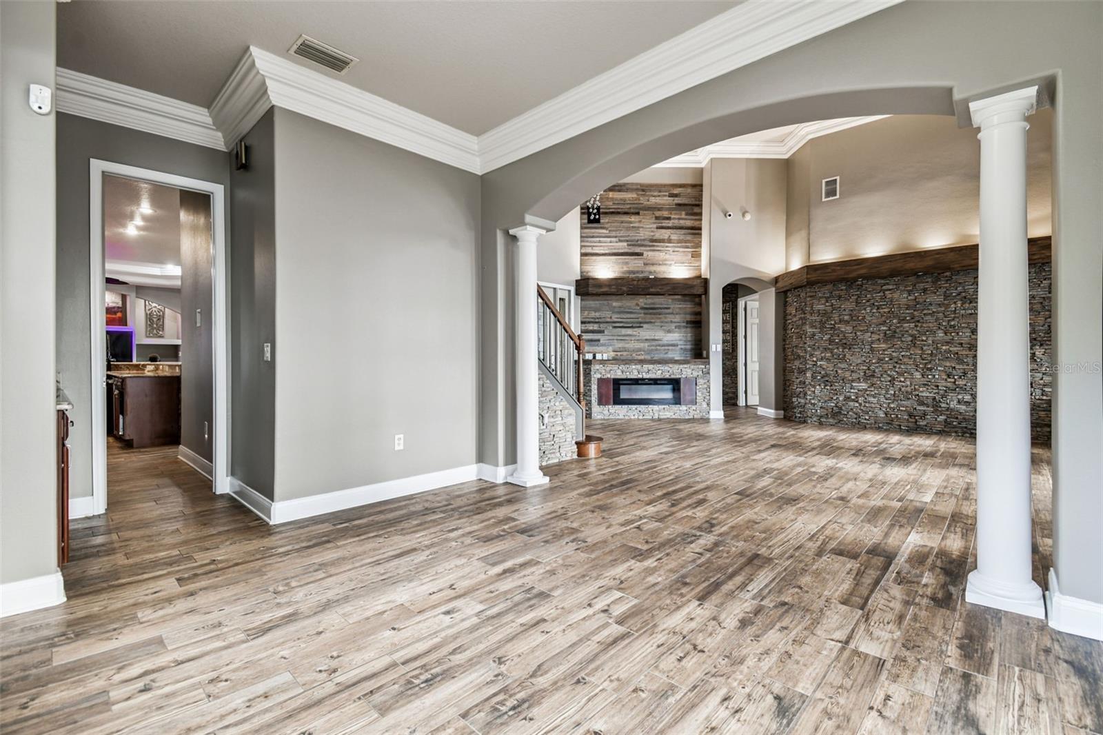 GREY HAWK AT LAKE POLO - Residential