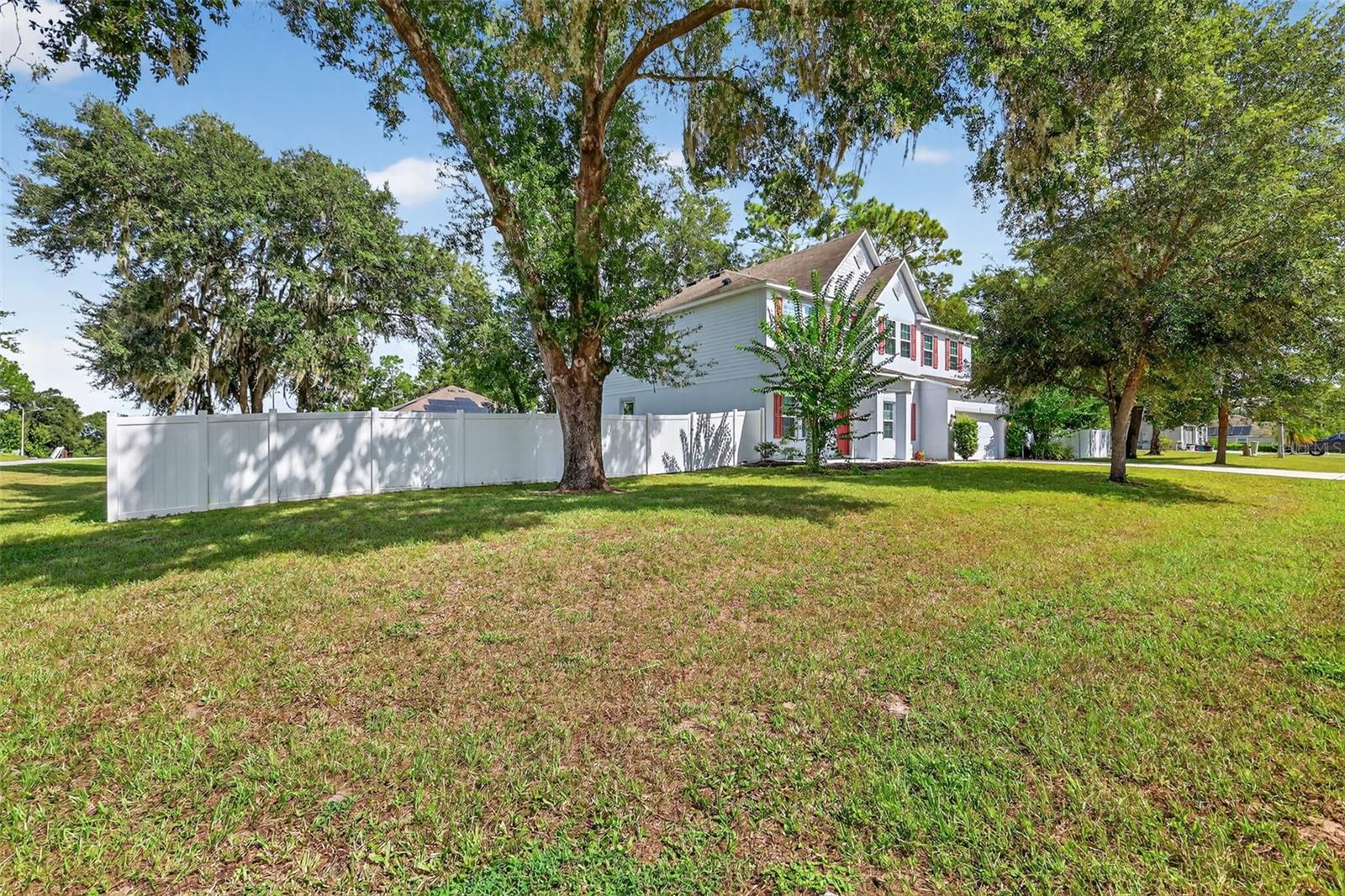 PLYMOUTH CREEK ESTATES - Residential