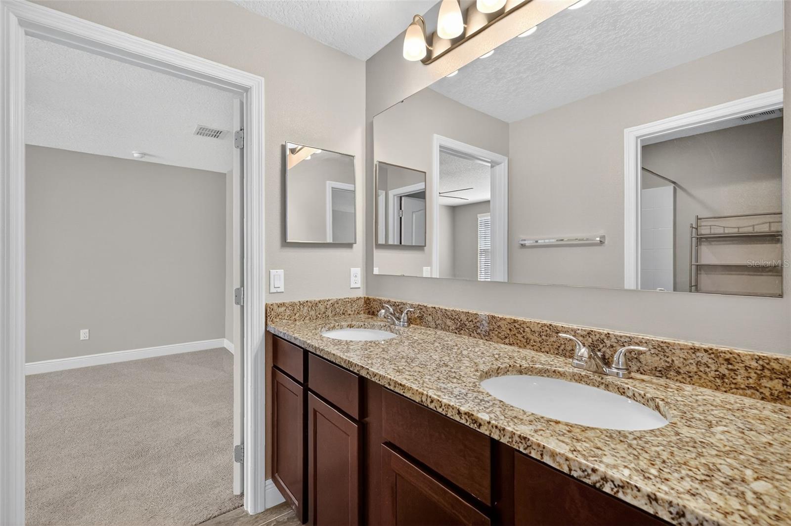 PLYMOUTH CREEK ESTATES - Residential