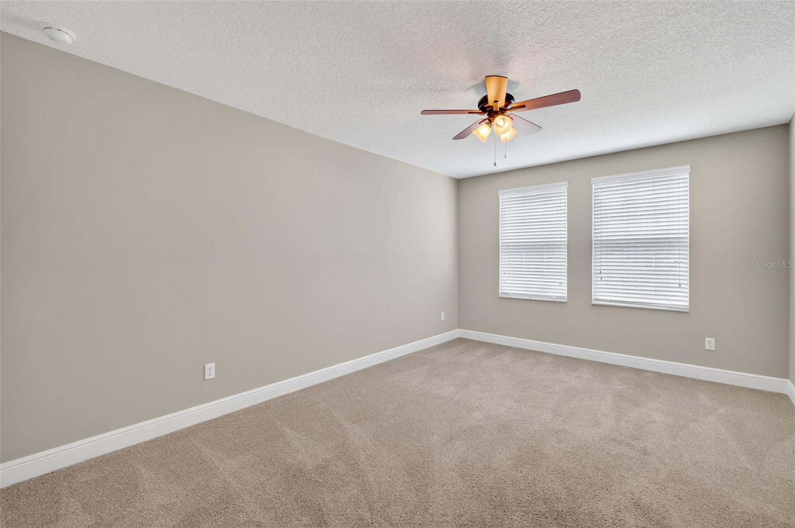 PLYMOUTH CREEK ESTATES - Residential