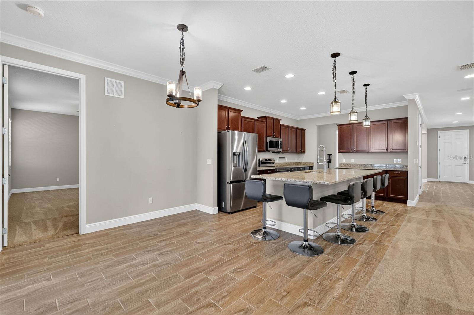 PLYMOUTH CREEK ESTATES - Residential