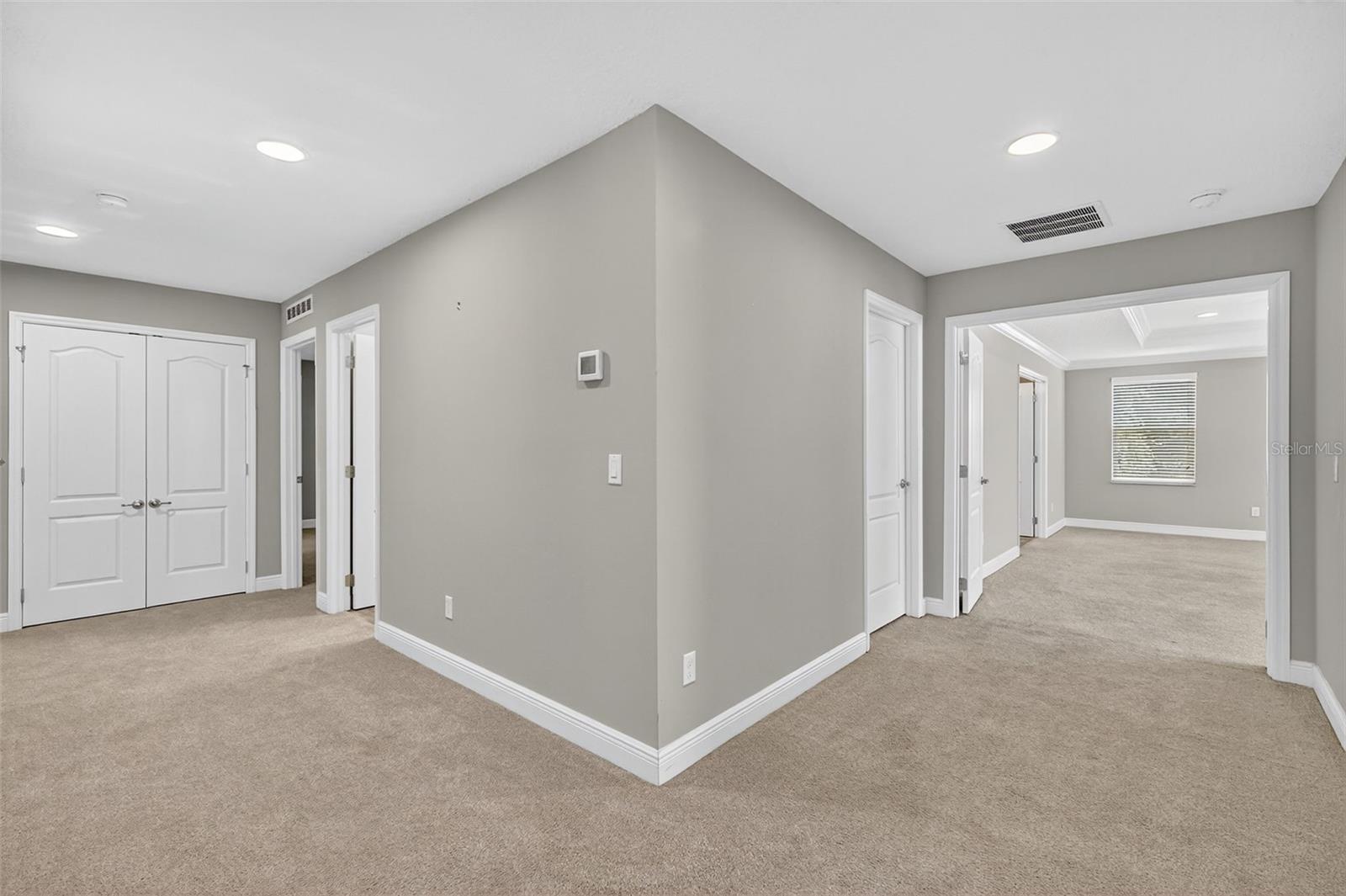 PLYMOUTH CREEK ESTATES - Residential