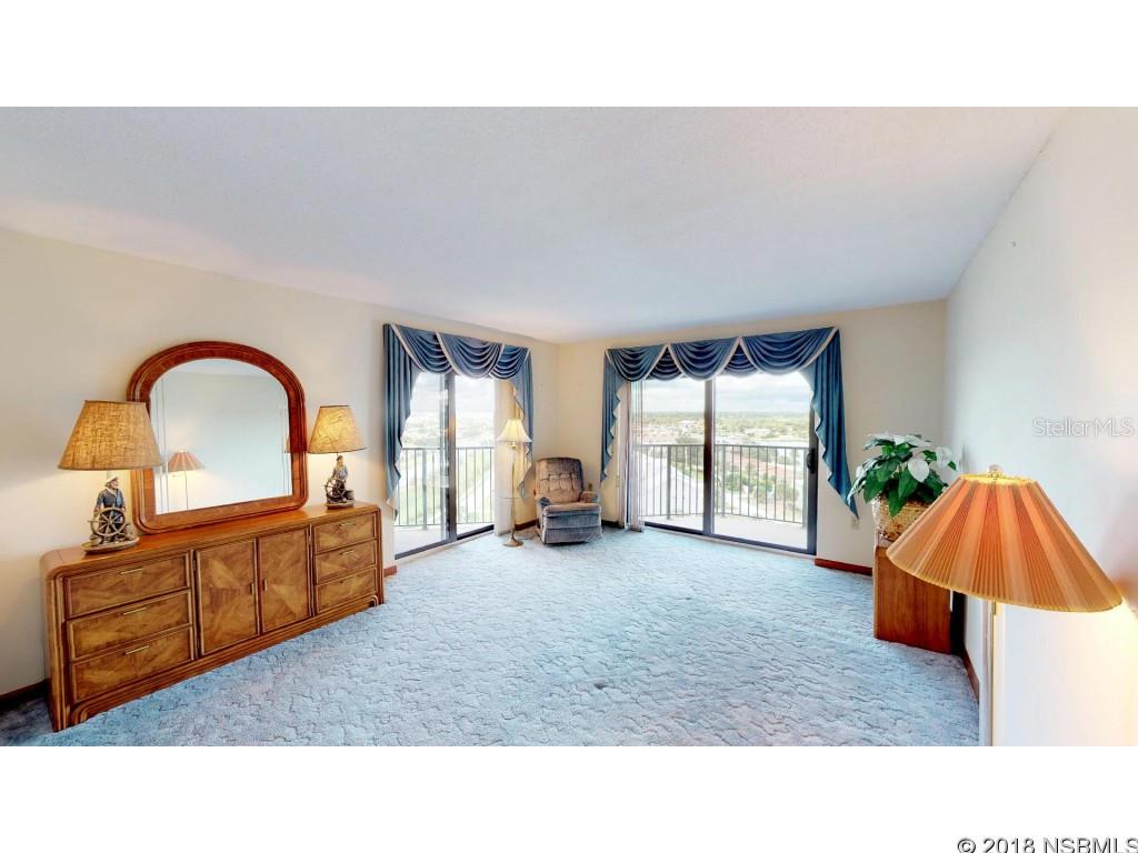 Diamond Head Point Condo - Residential