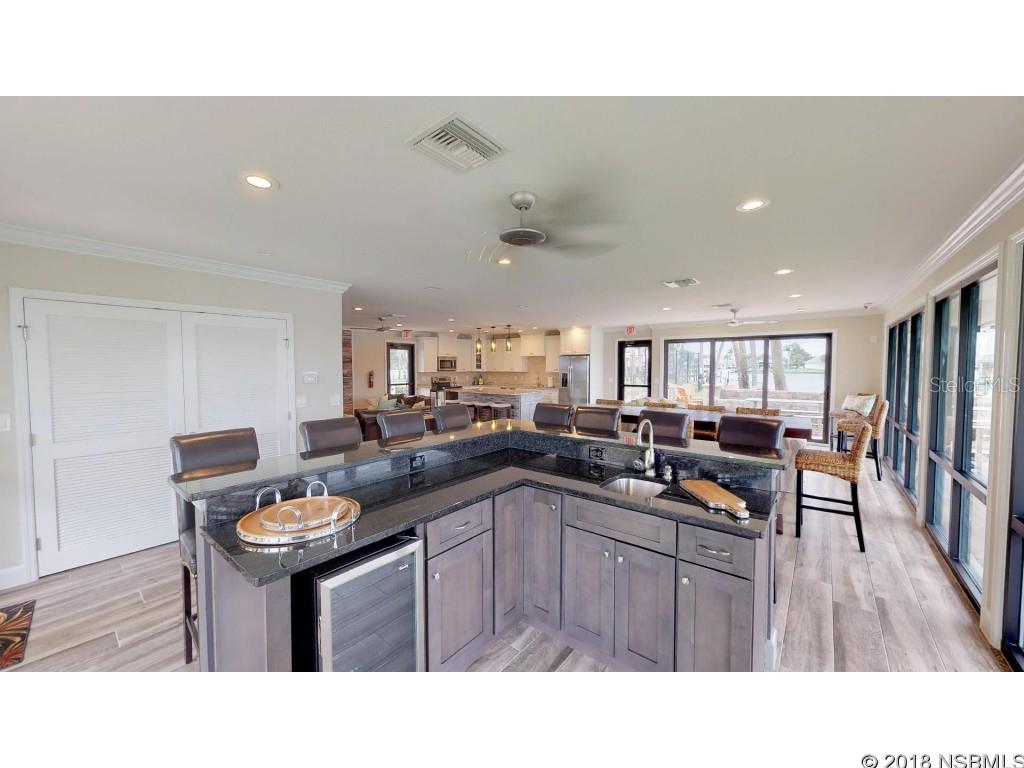 Diamond Head Point Condo - Residential