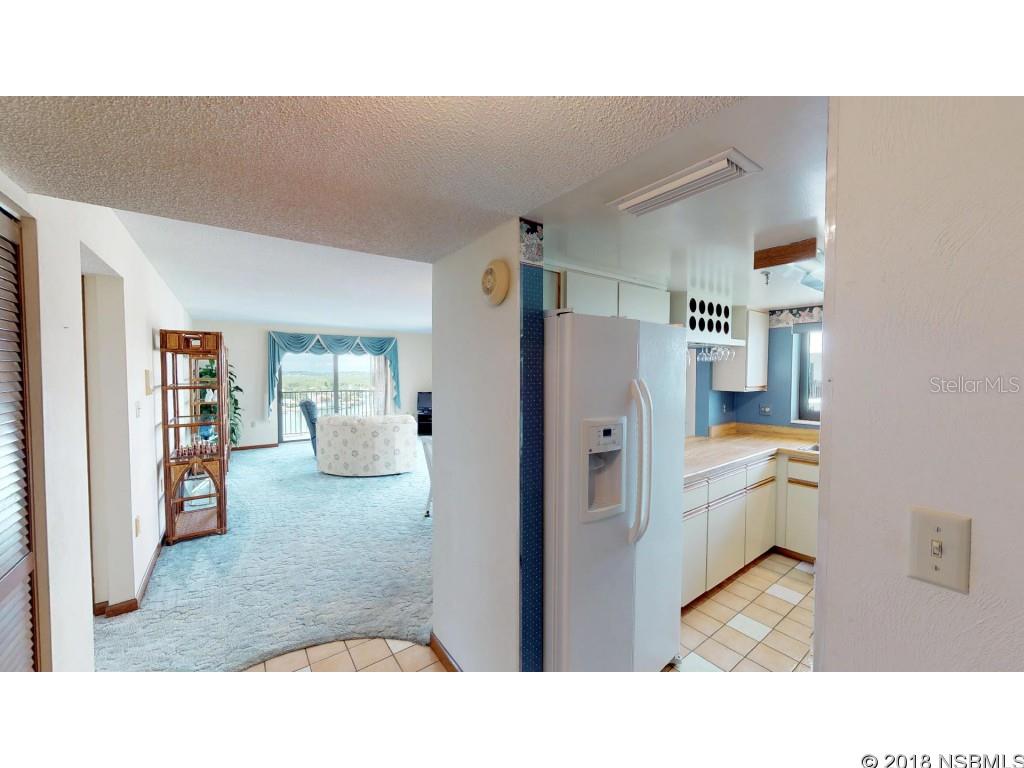 Diamond Head Point Condo - Residential