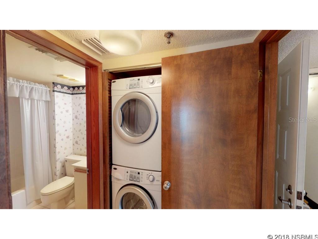 Diamond Head Point Condo - Residential