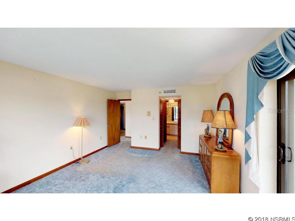 Diamond Head Point Condo - Residential