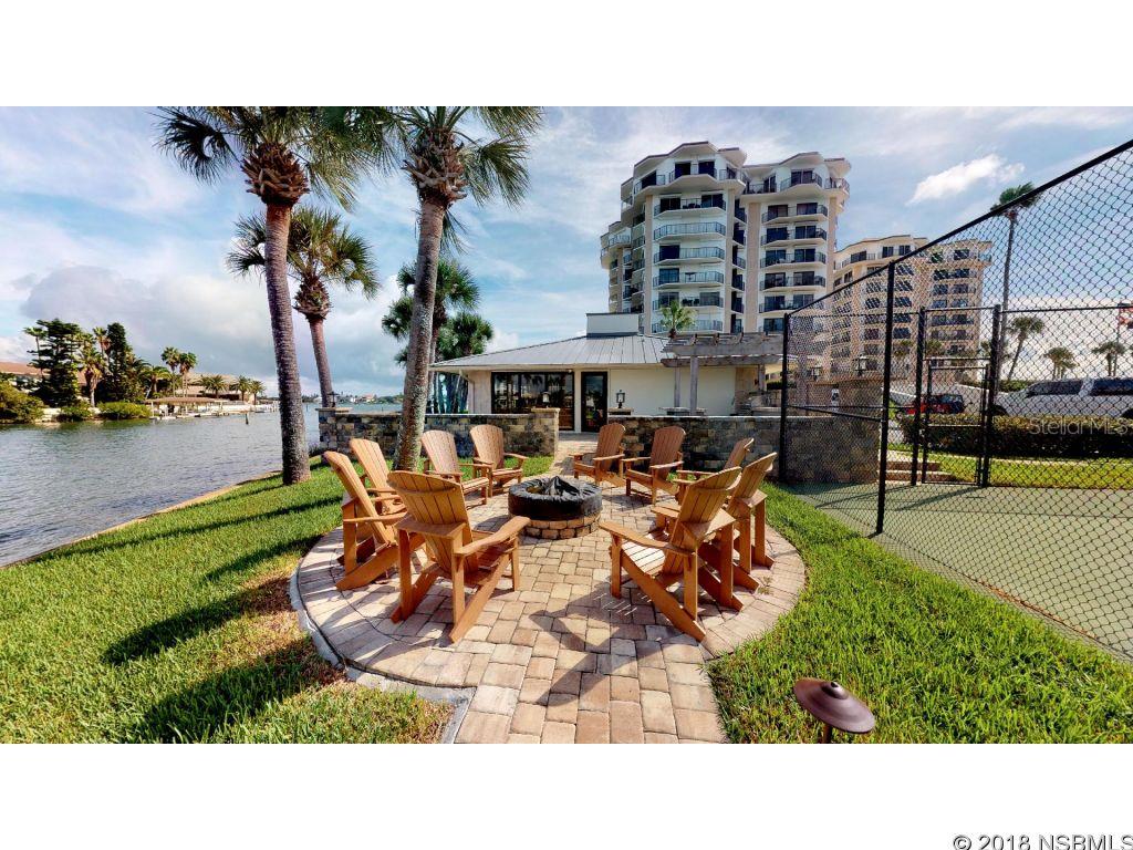 Diamond Head Point Condo - Residential