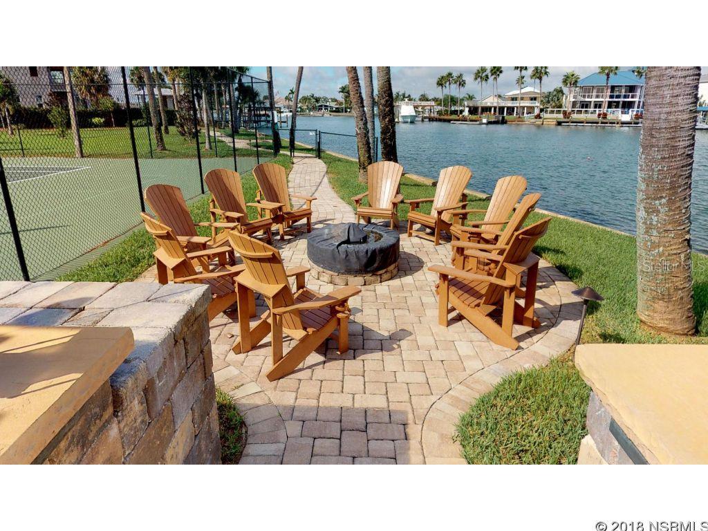 Diamond Head Point Condo - Residential