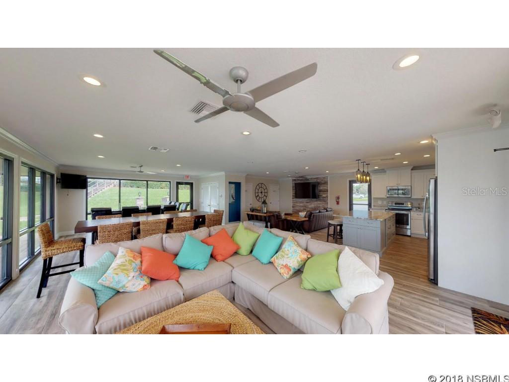 Diamond Head Point Condo - Residential