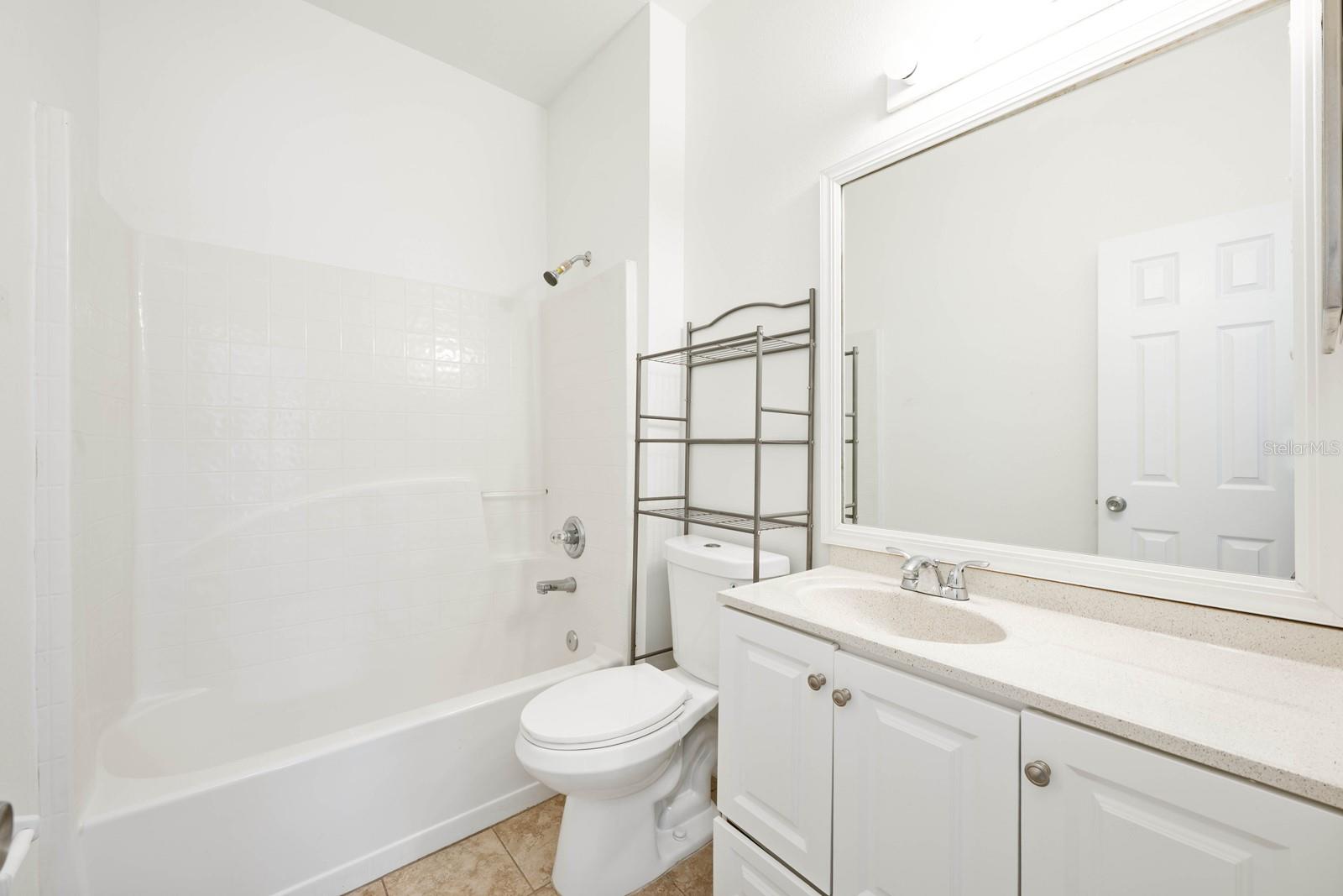 WESTLAKE - Residential