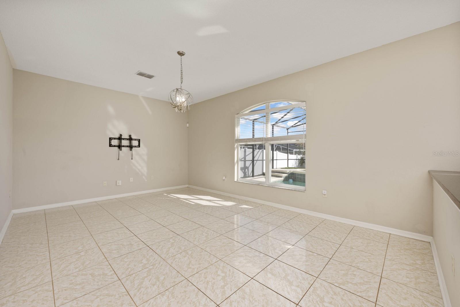 WESTLAKE - Residential