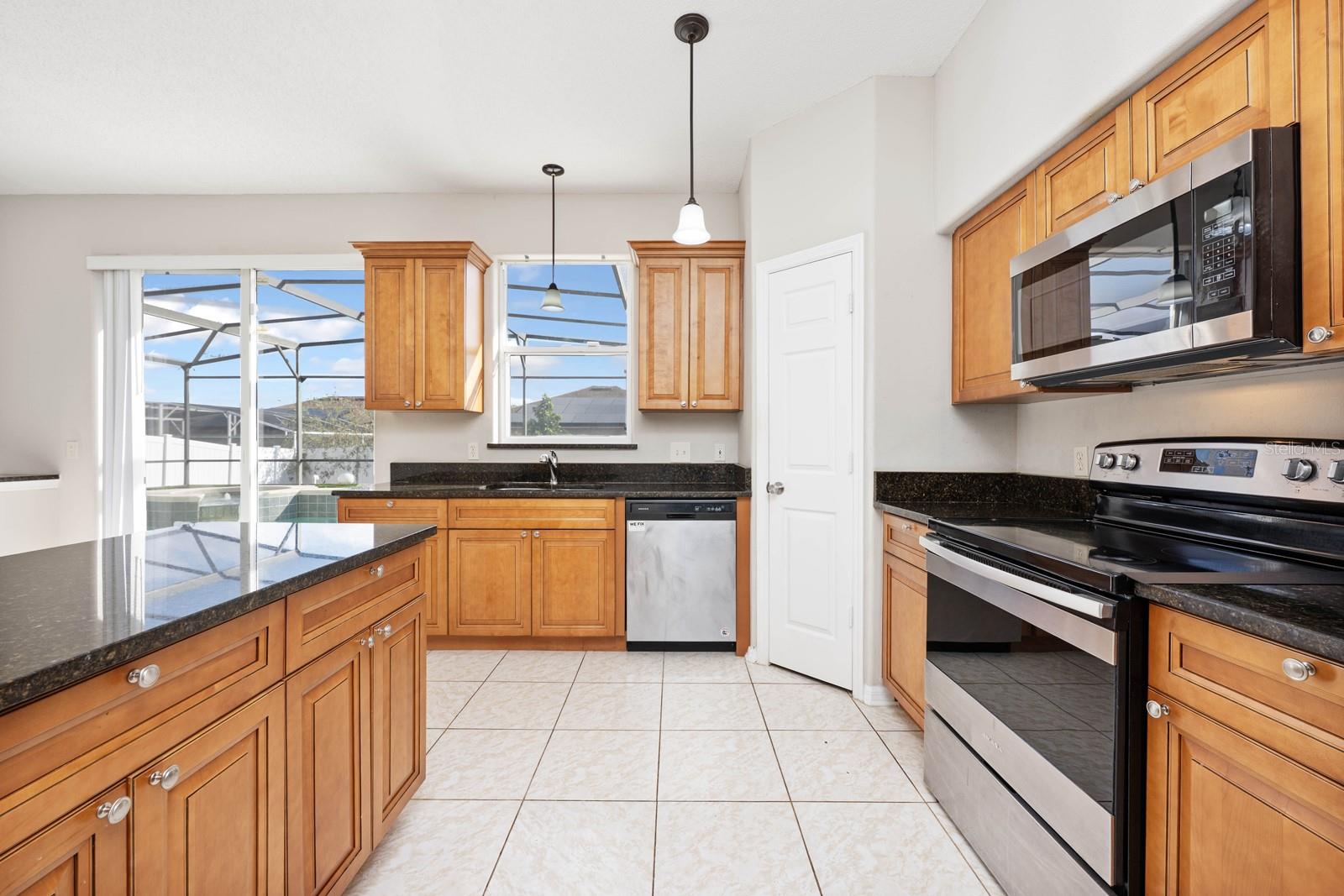 WESTLAKE - Residential