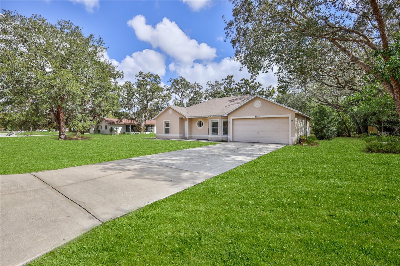 SPRING HILL - Residential