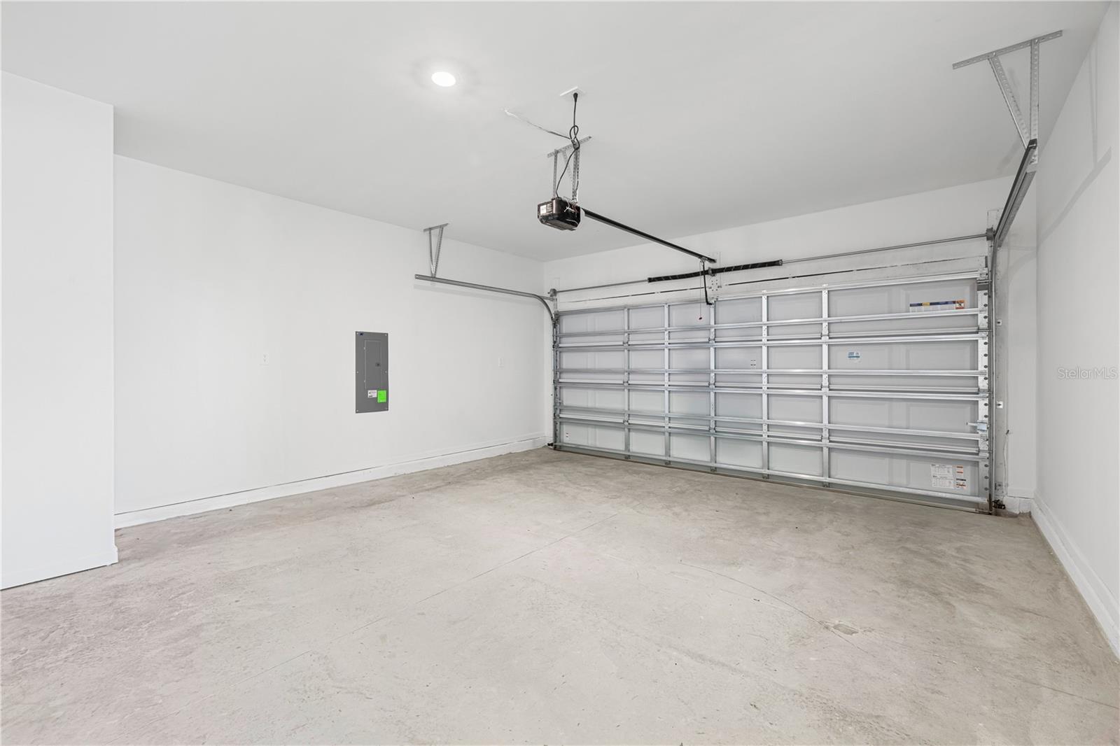 WELLNESS WAY 40S - Residential Lease