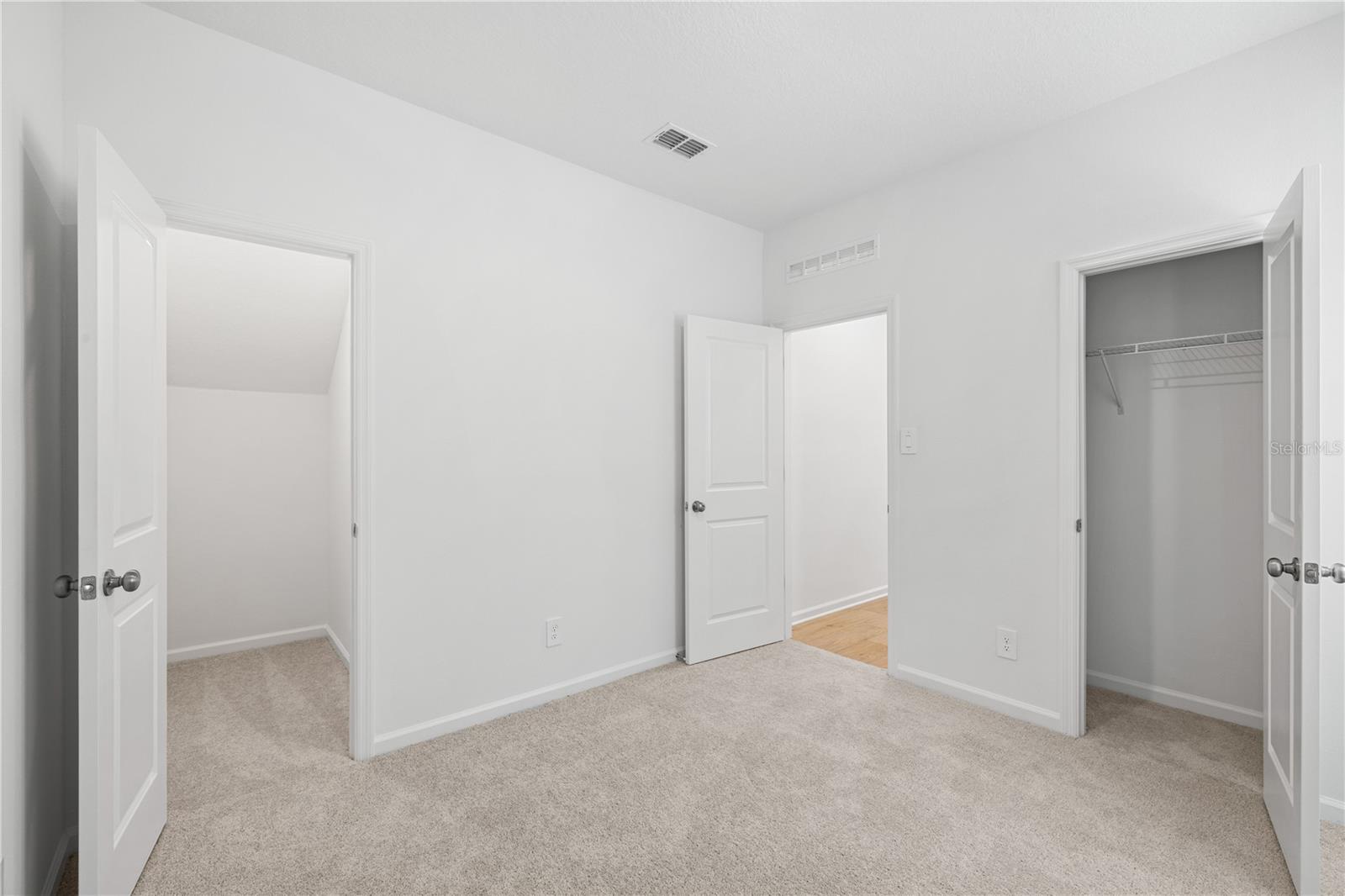 WELLNESS WAY 40S - Residential Lease