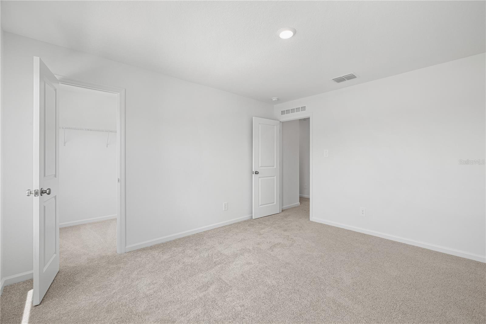 WELLNESS WAY 40S - Residential Lease