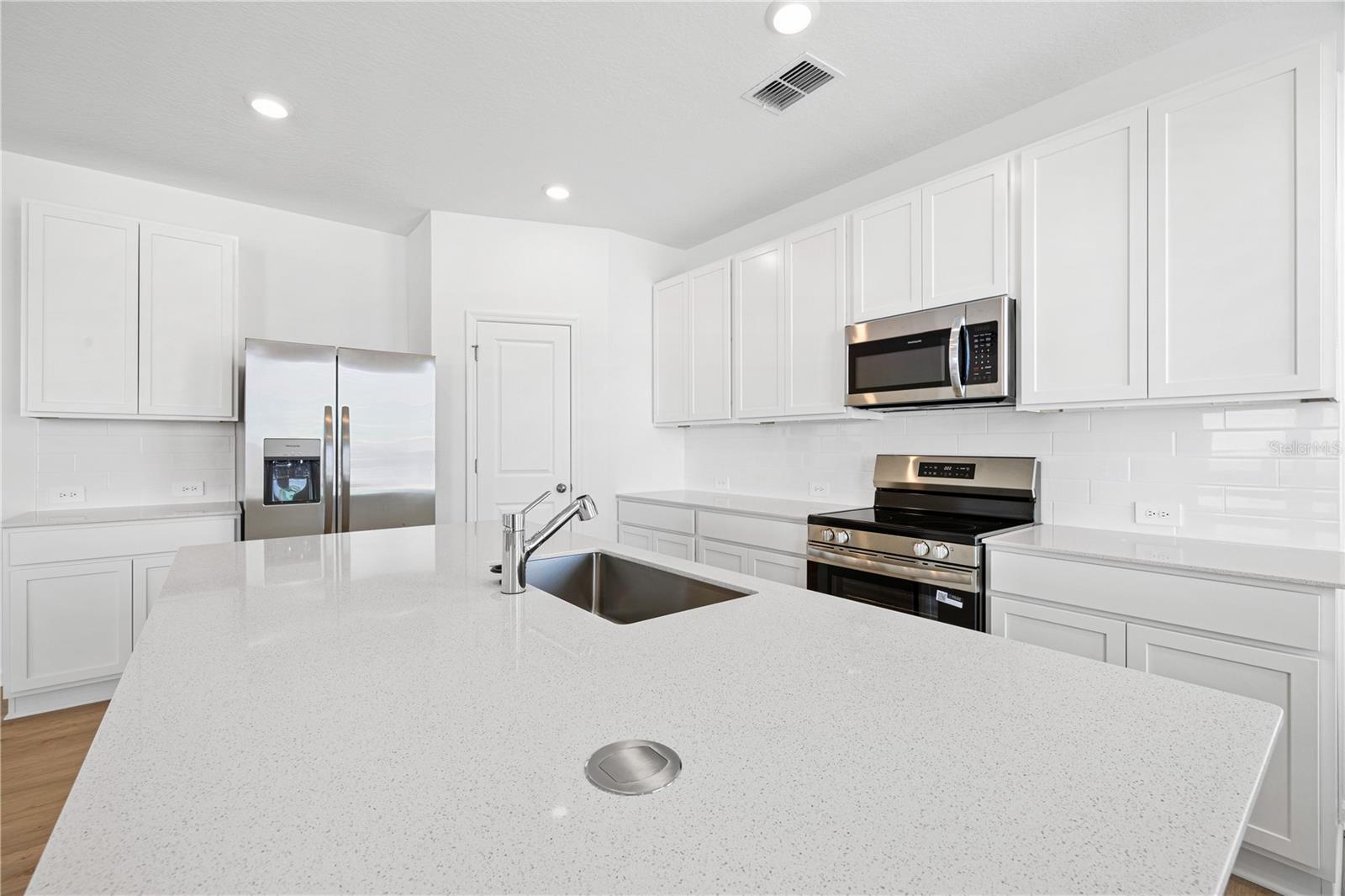 WELLNESS WAY 40S - Residential Lease
