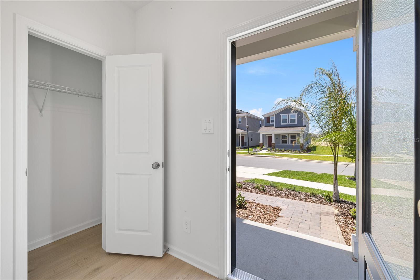 WELLNESS WAY 40S - Residential Lease
