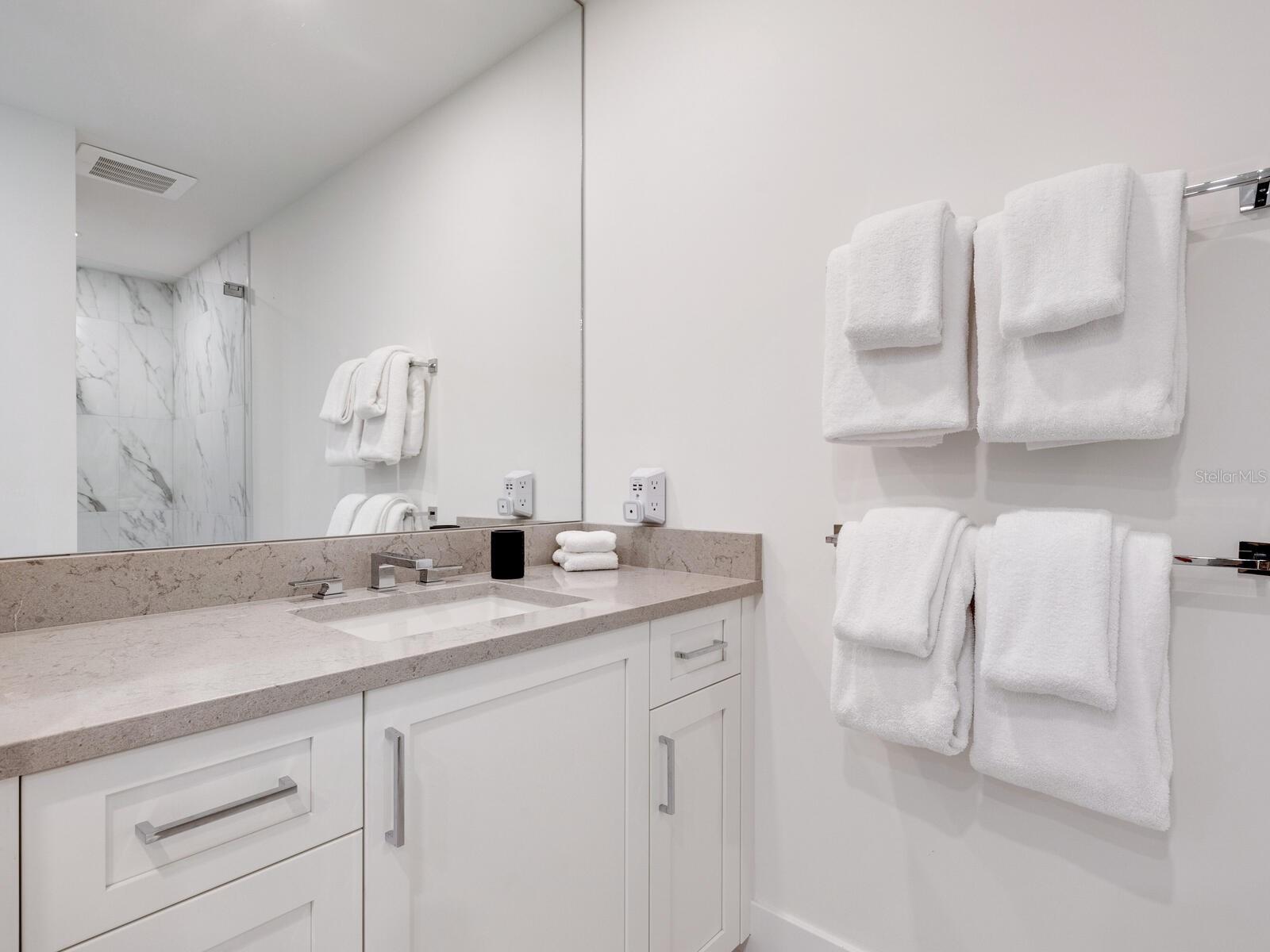 TEN35 SEASIDE - Residential