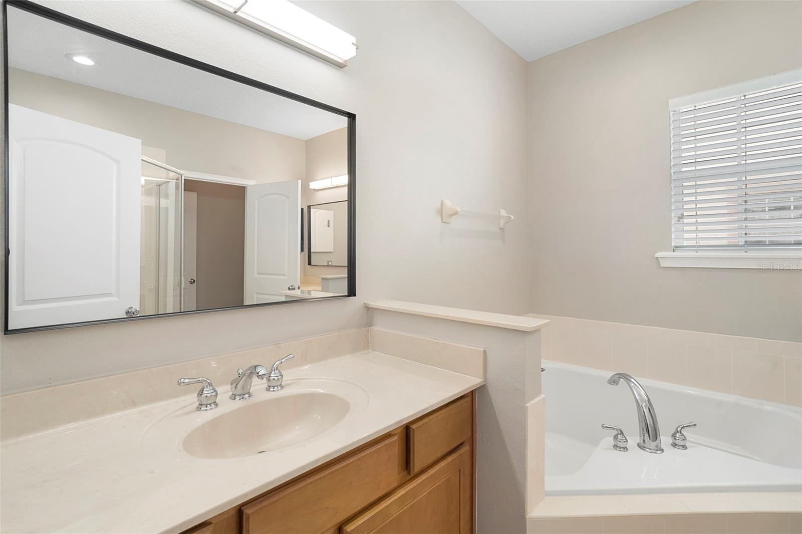 TERAZZO DEL SOL CONDO ASSN INC - Residential