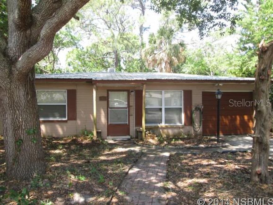 2 Bed 1 Bath concrete block home on Beachside. Screen enclosed porch, 3 sheds. Walk to shopping, restaurants, beach and all the quaint shops and activities on Flagler Ave. Canal in rear is great for paddling a canoe or a kayak. Central heat. Property goes to center of Canal. ;Water: City