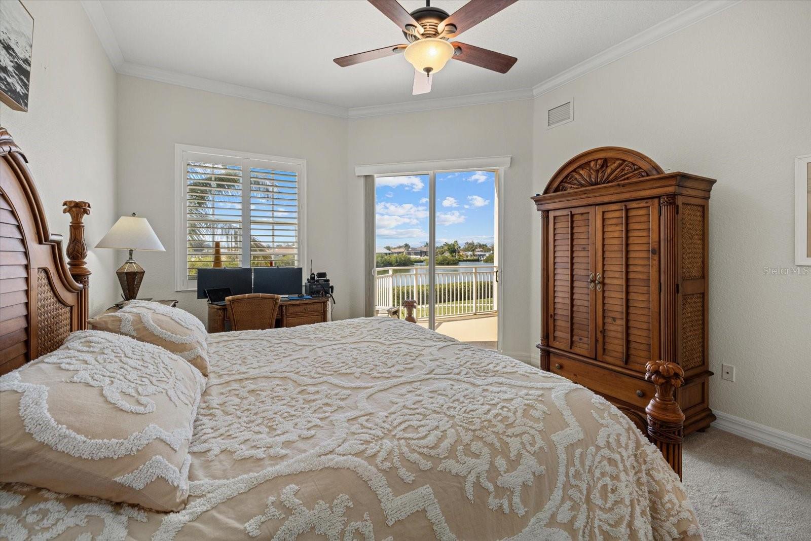 BLACKBURN HARBOR RESIDENCES - Residential