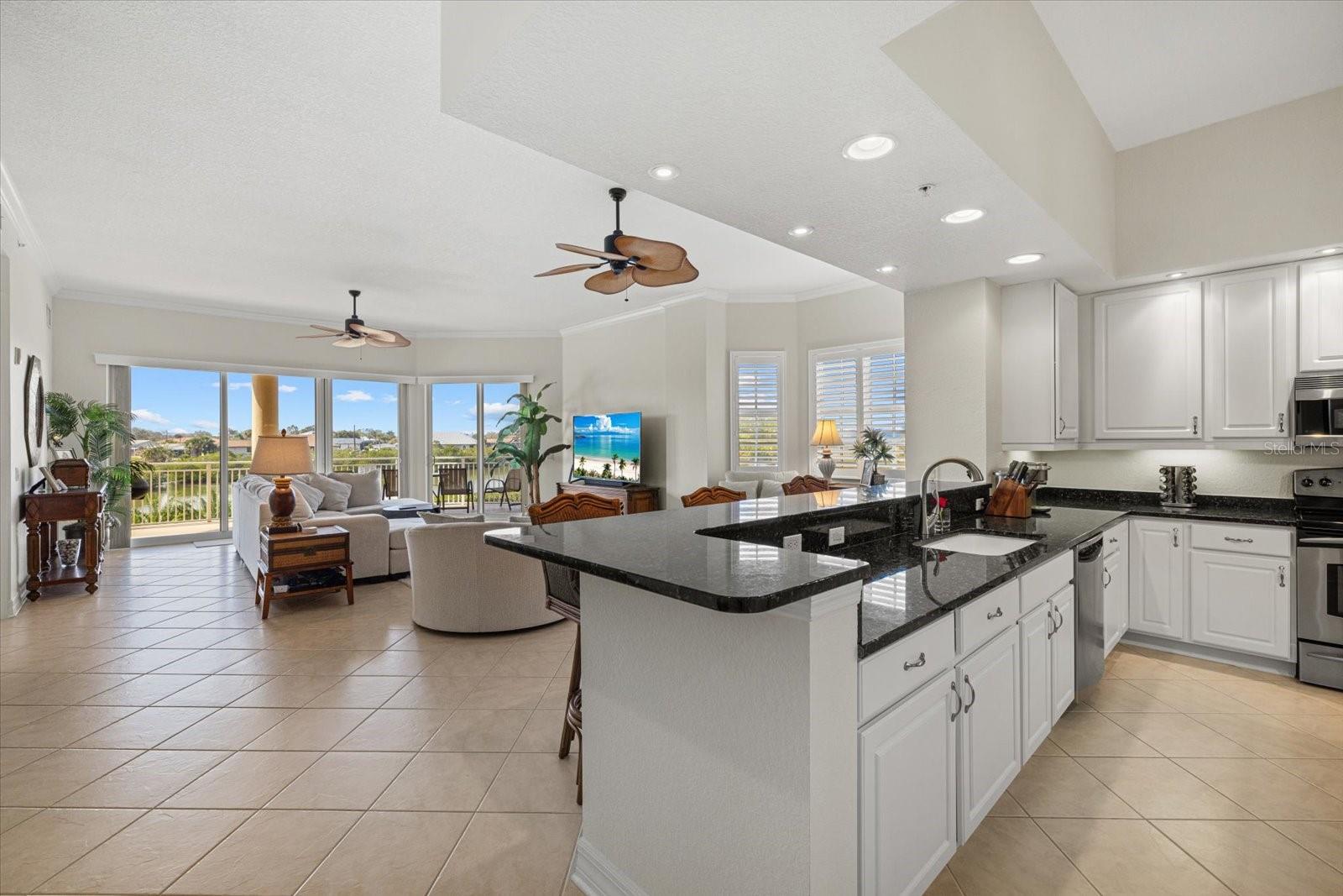 BLACKBURN HARBOR RESIDENCES - Residential