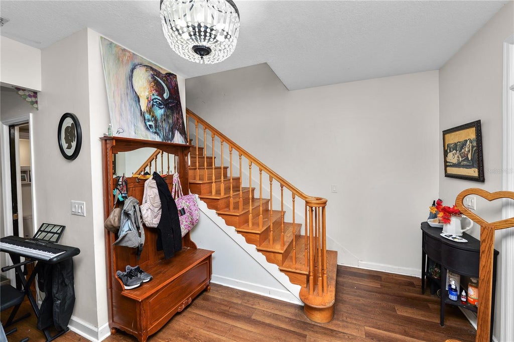 Photo of 1976 Vista View Drive, Lakeland, FL 33813 (MLS # L4965566)