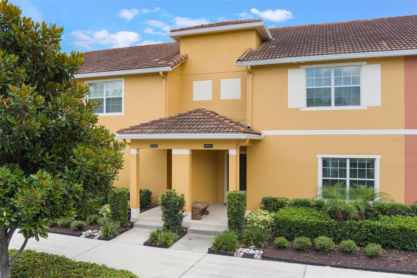 8942 CUBAN PALM ROAD