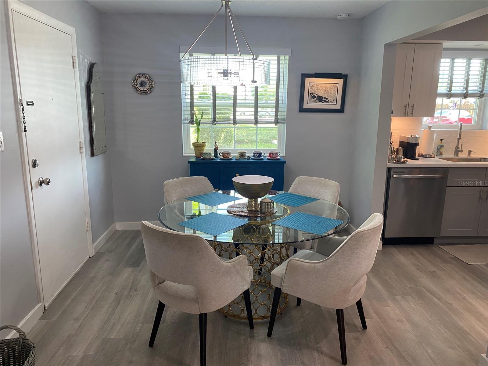 CHATEAUX DU LAC - Residential