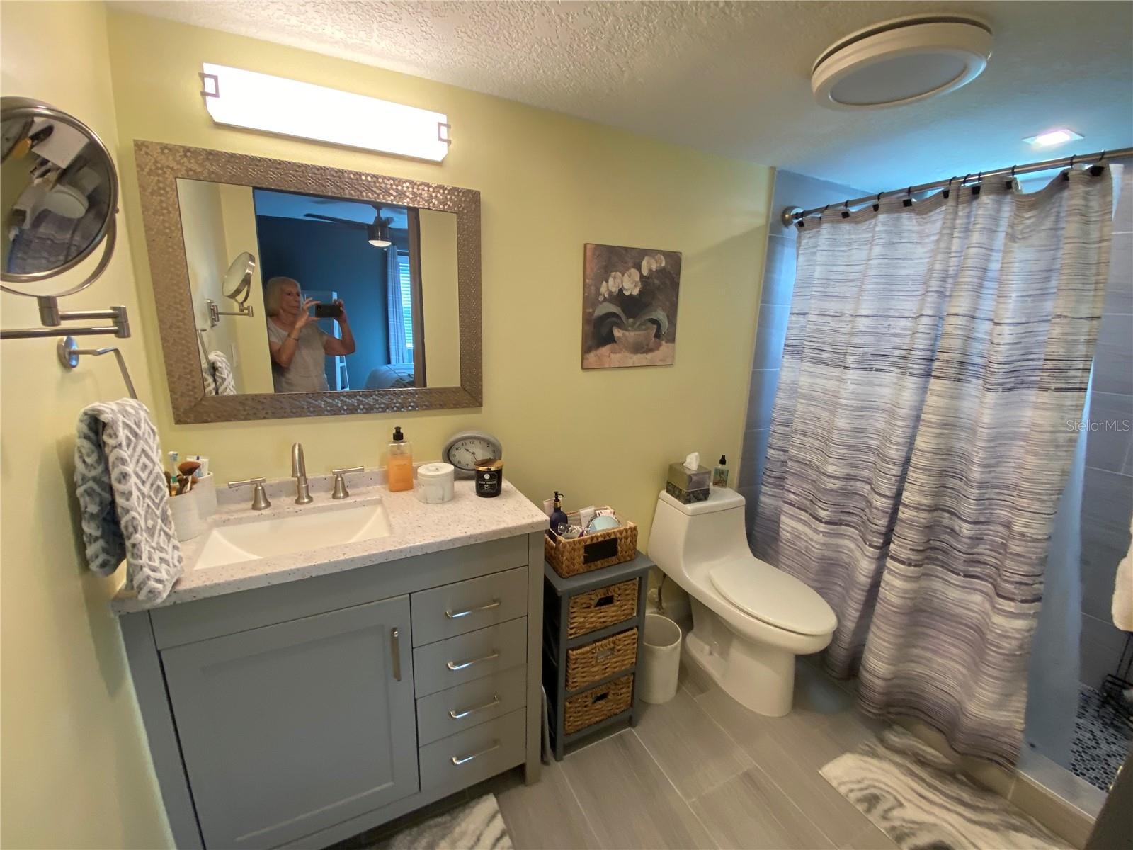 CHATEAUX DU LAC - Residential