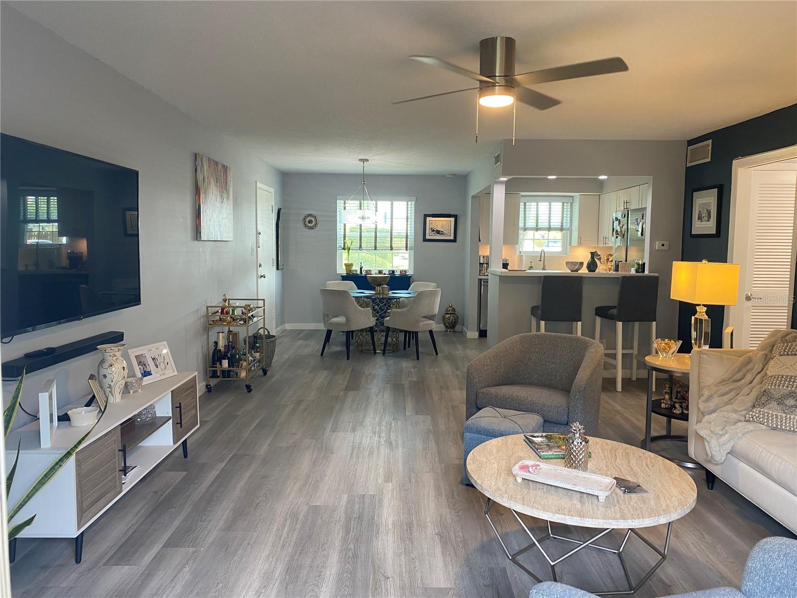 CHATEAUX DU LAC - Residential