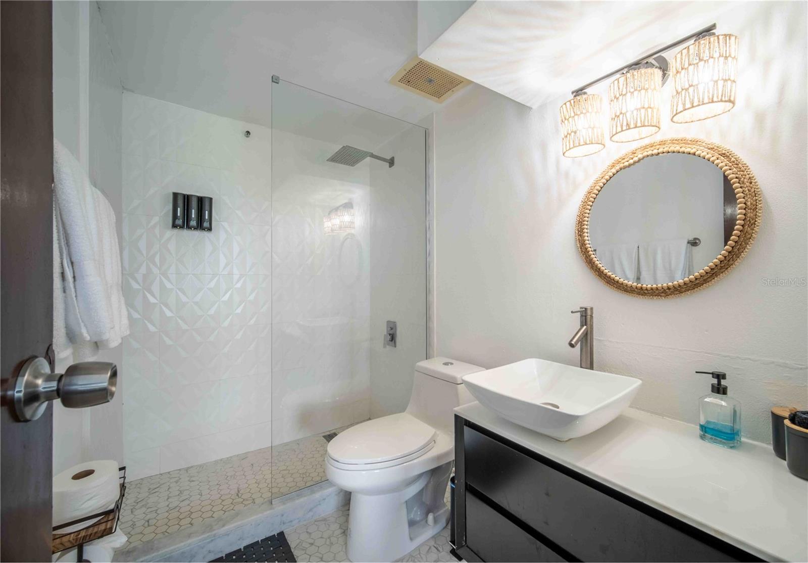 CRESCENT COVE - Residential