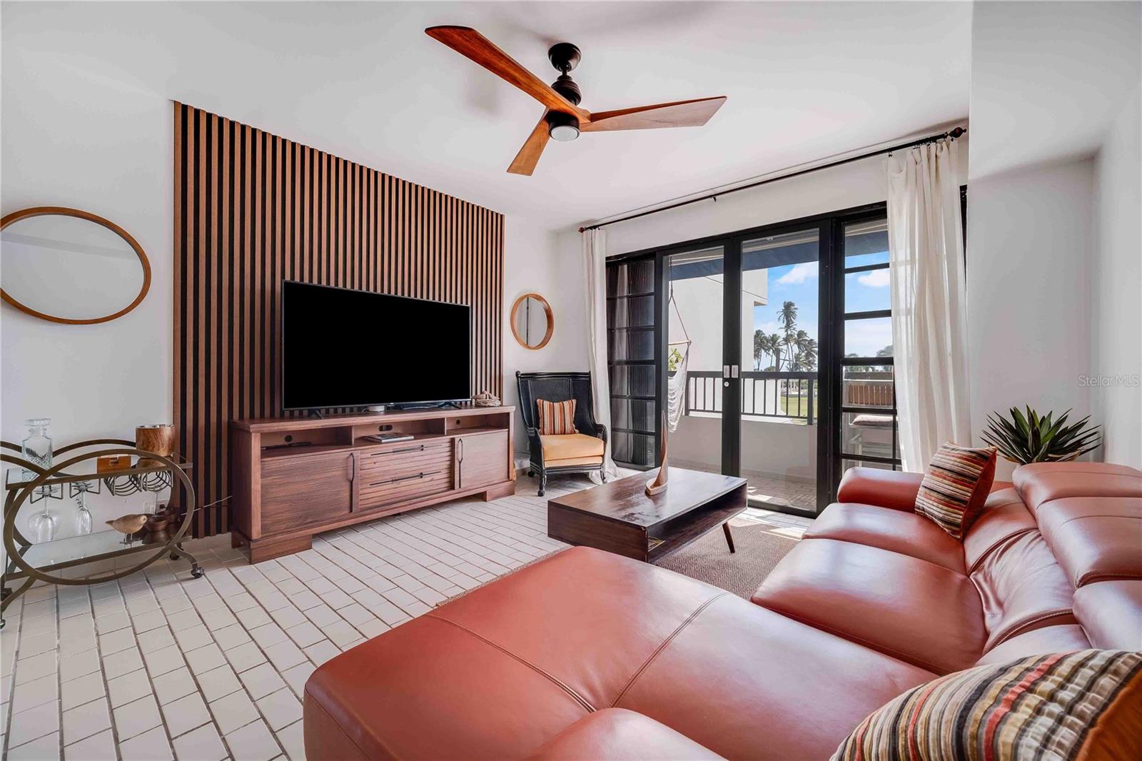 CRESCENT COVE - Residential