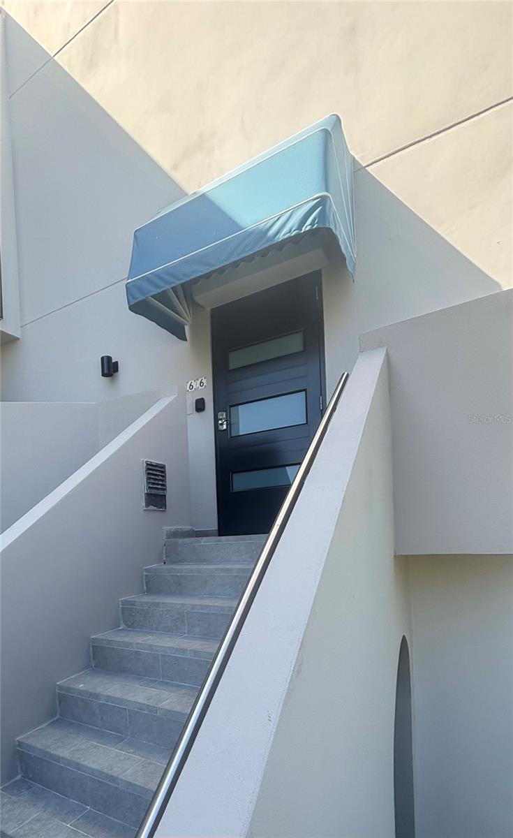 CRESCENT COVE - Residential