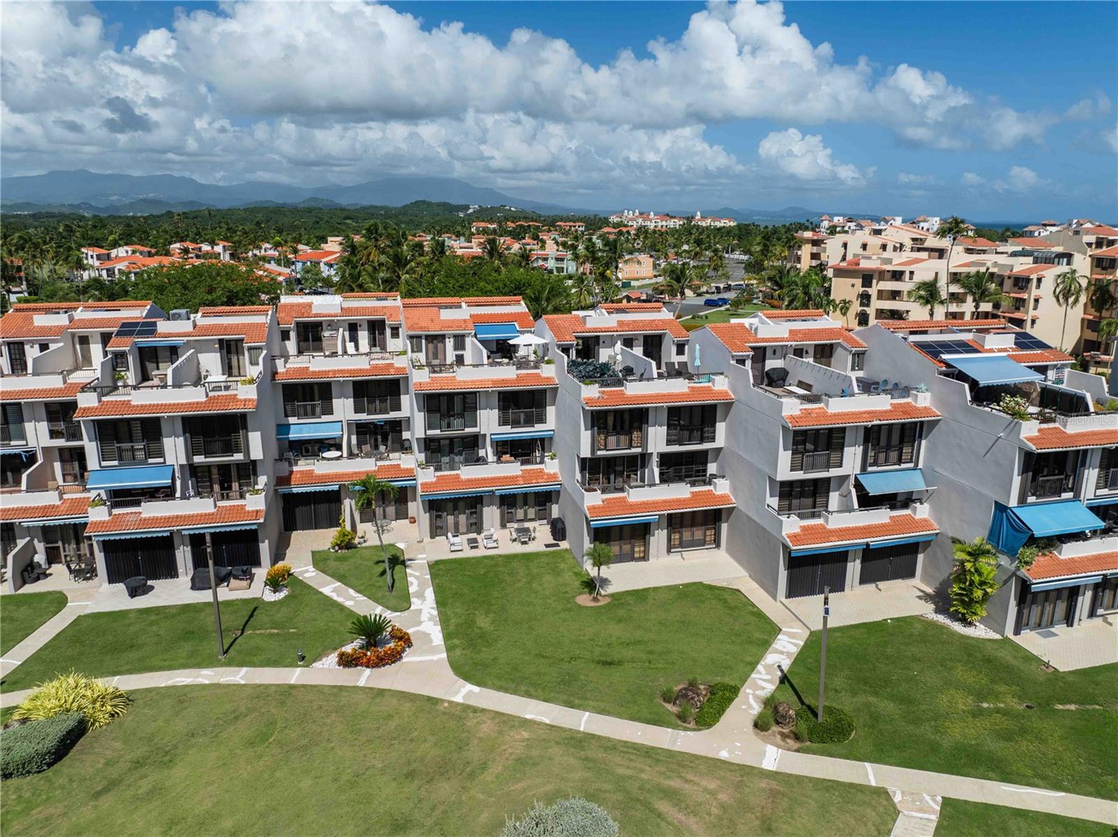 CRESCENT COVE - Residential