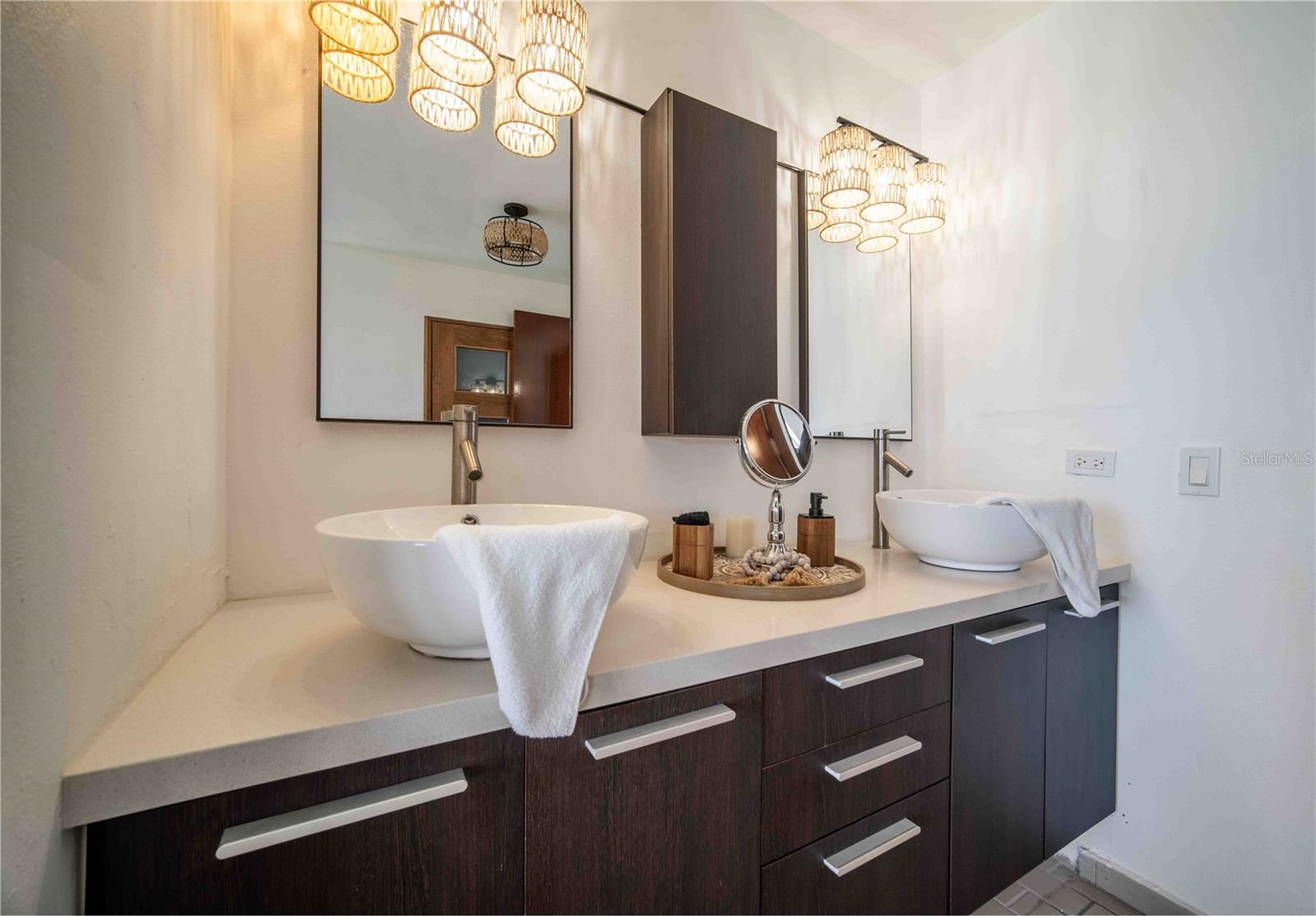 CRESCENT COVE - Residential