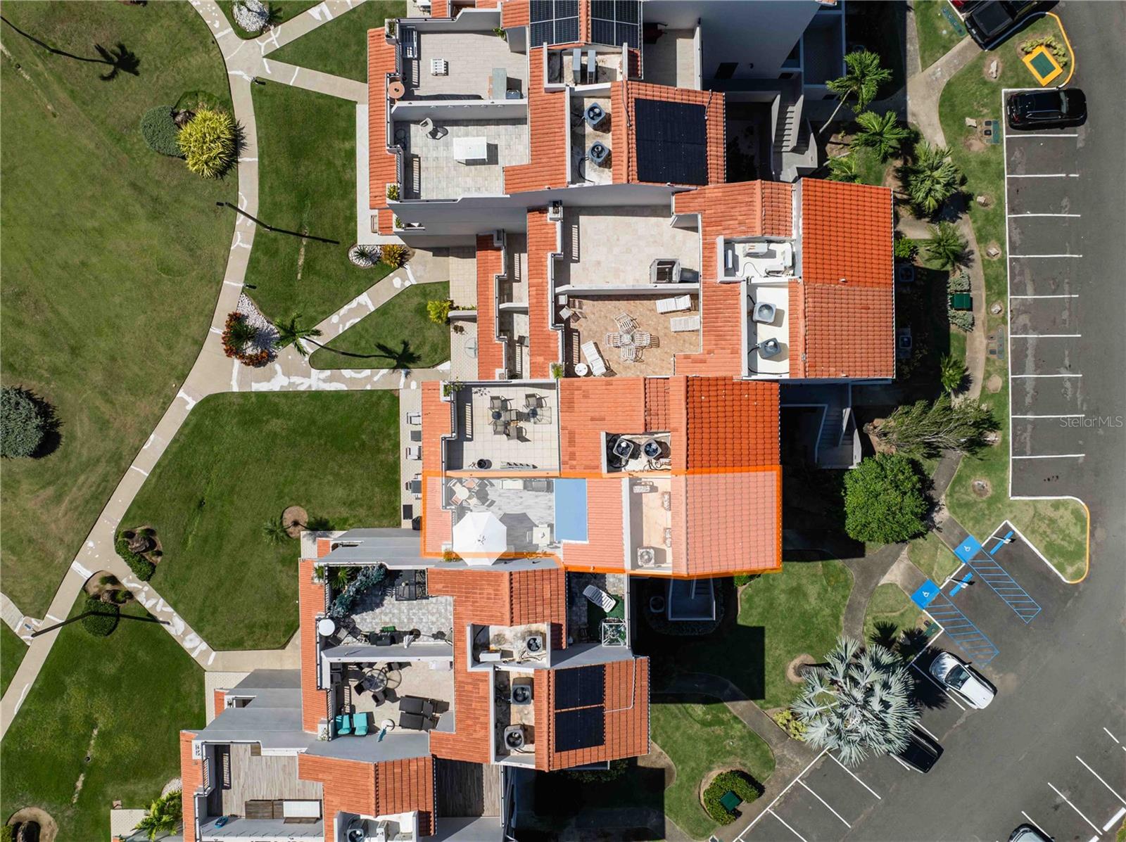 CRESCENT COVE - Residential