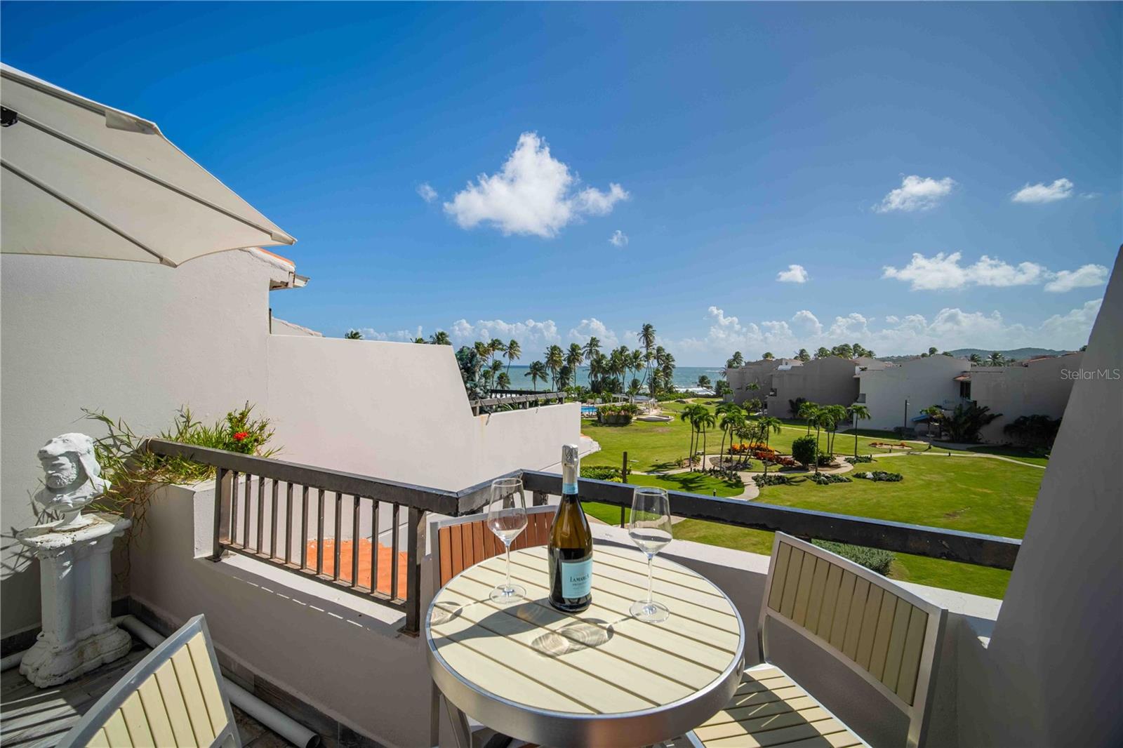 CRESCENT COVE - Residential