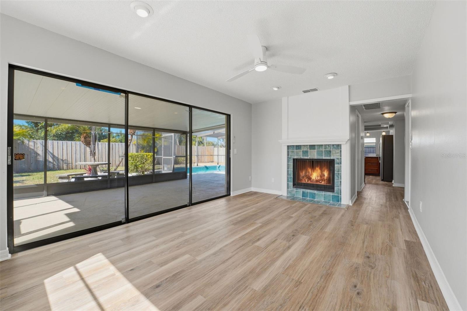 WESTLAKE ESTATES - Residential