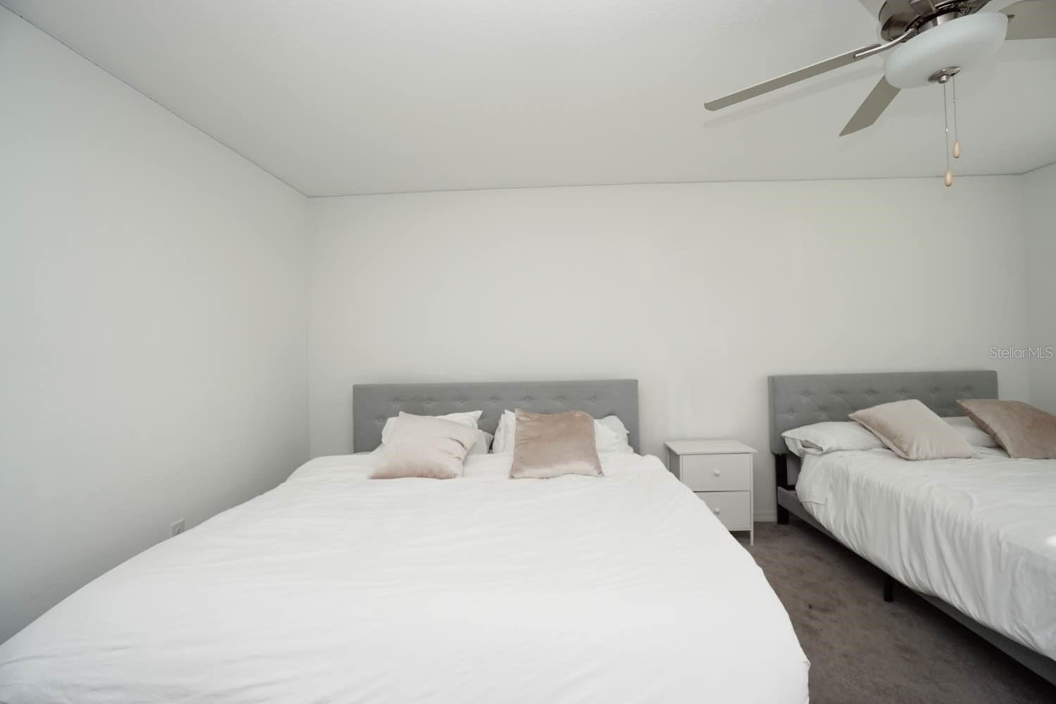 ABBOTT SQUARE - Residential