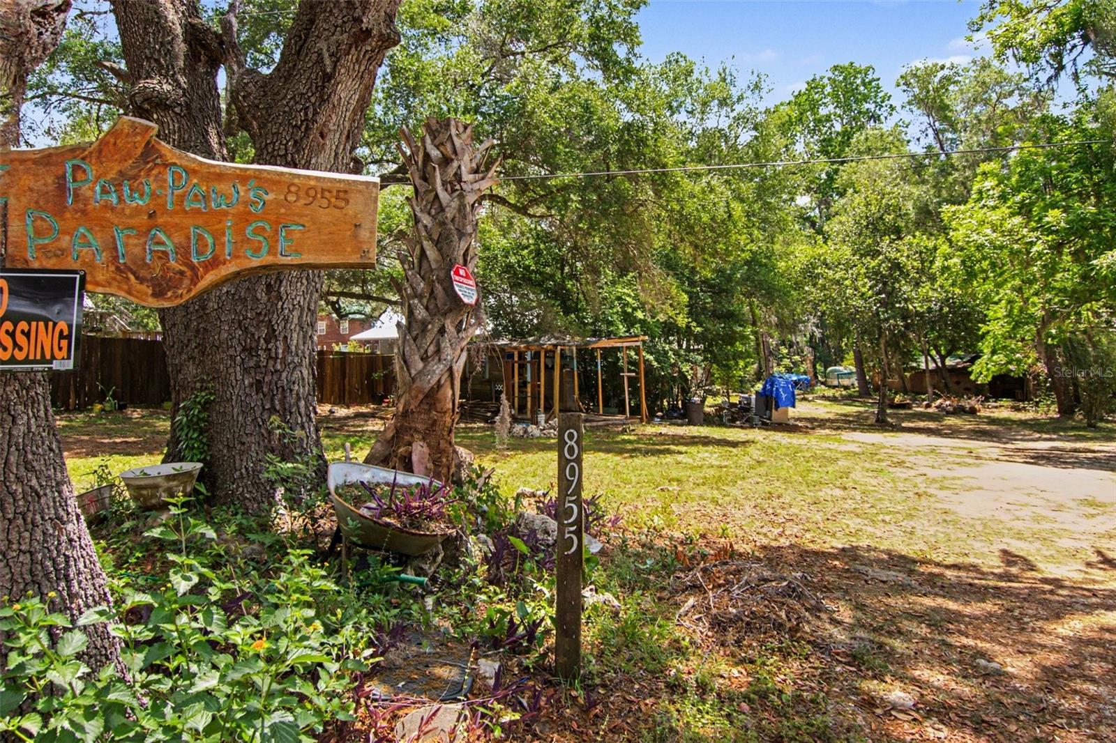 8955 S LAKESHORE DRIVE