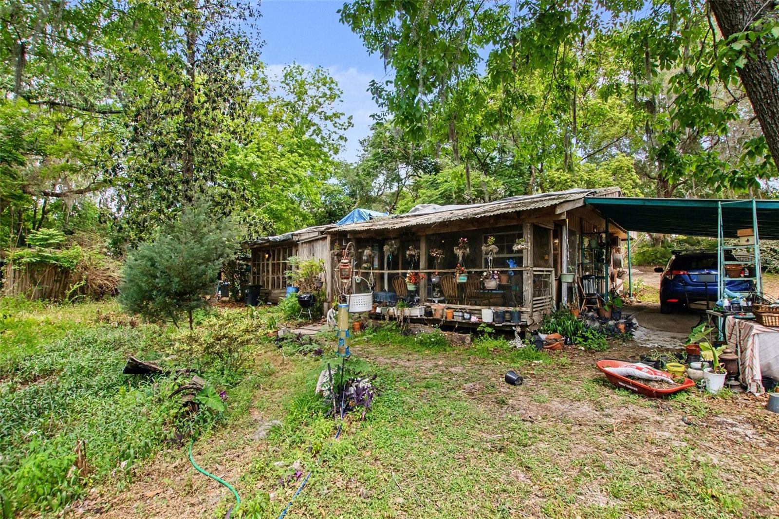 HAMMOCK HILL - Residential