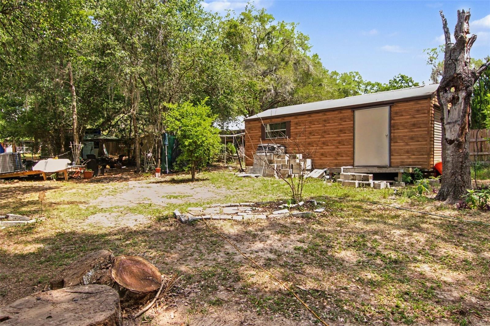 HAMMOCK HILL - Residential