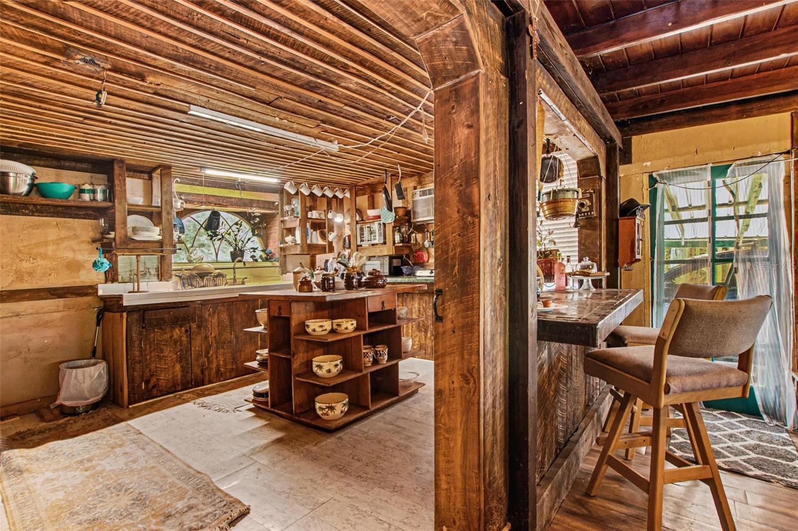 HAMMOCK HILL - Residential