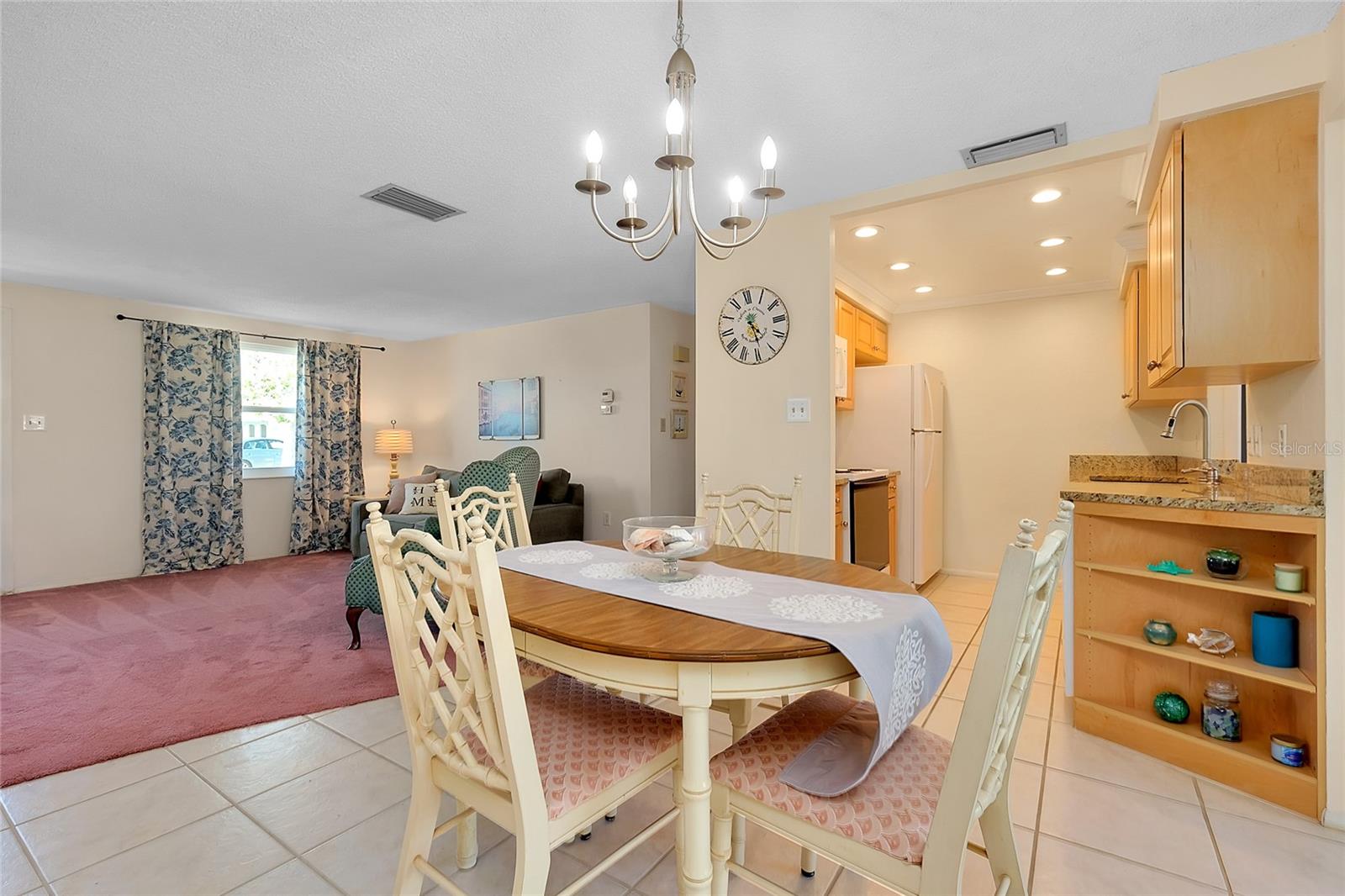 CIRCLE WOODS OF VENICE 1 - Residential