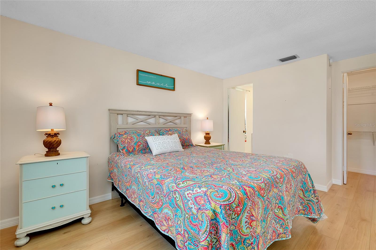 CIRCLE WOODS OF VENICE 1 - Residential